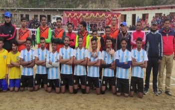 बैतडीको पञ्चेश्वरमा भएको भलिबल प्रतियोगिताको उपाधि मेलौलीलाई 